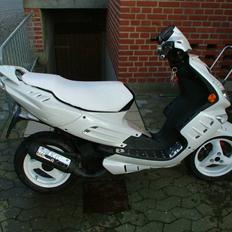 Peugeot Speedfight 2 SOLGT