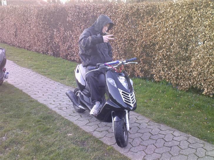 Aprilia sonic/SOLGT - TAGET D. 18/03-08 billede 2