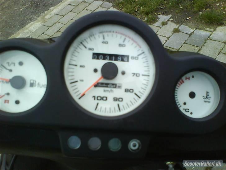 Peugeot Speedfight 2 |Solgt| billede 4