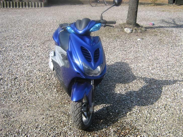 Yamaha Aerox LC DD  solgt - Der mangler et støtteben! Det er bestilt! billede 2