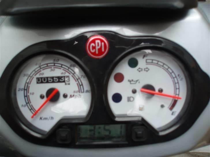 CPI Oliver - speedometer.. Nu har den gået 3500 km billede 4
