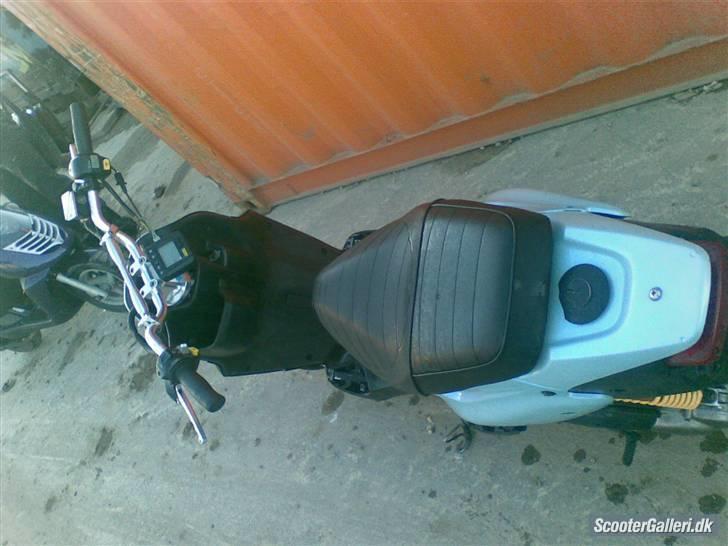 PGO pmx naked billede 3