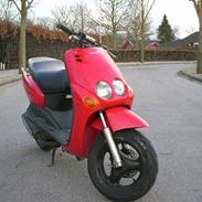 Yamaha NEOS // Red Edition