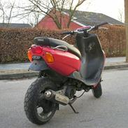 Yamaha NEOS // Red Edition