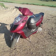 Aprilia Sonic =BYTTET= - Jog R