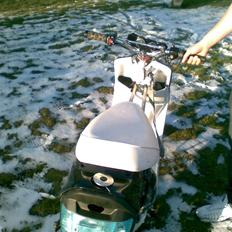 Yamaha jog den er blå solgt