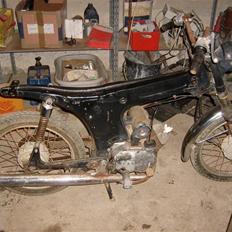 Yamaha 4 gear ( Projekt )