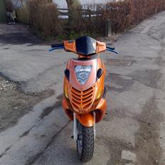 Aprilia sonic airbrush Til salg