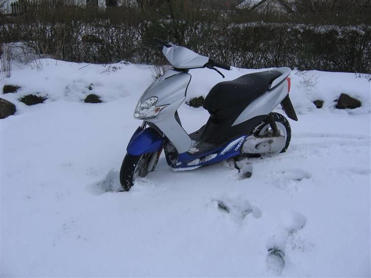 Yamaha jog R/ solgt billede 1