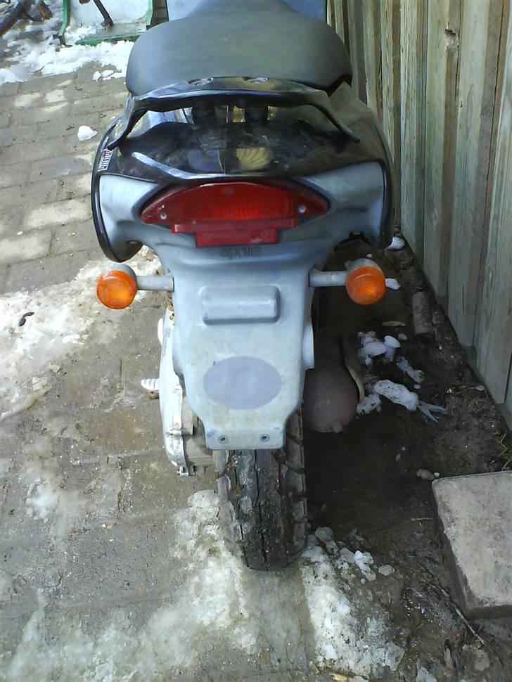 Aprilia rally byttet væk billede 3