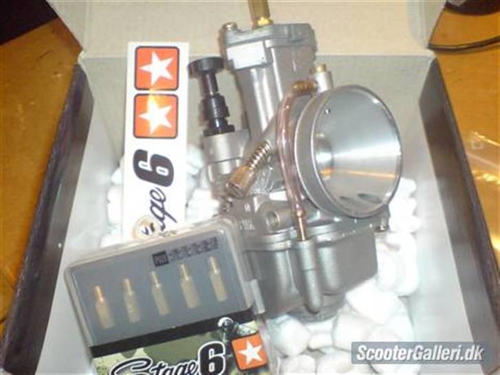 Aprilia Sonic Solgt - Ikke den kaburator mere da den blev stjåelt: Nu 24mm fladspjæld Black edition Kvalitet billede 15