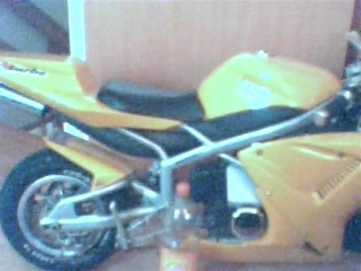 MiniBike pocket R6sport er solgt  billede 2