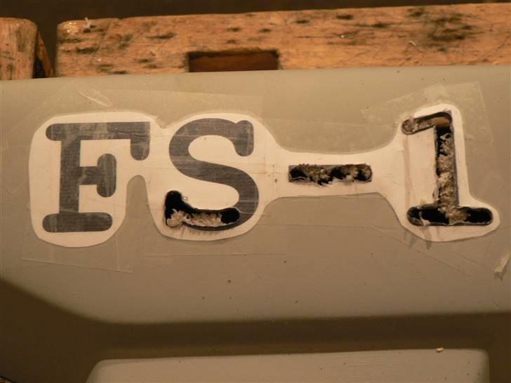 Yamaha 4 gear The Incoming Light - igang med at skære FS-1 ud af skjoldet billede 13