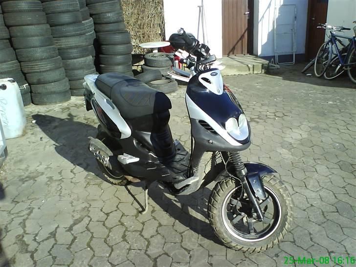 PGO PMX Naked, 2007 [Byttet] billede 1