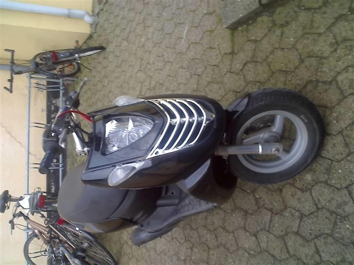 Aprilia sonic/SOLGT billede 5