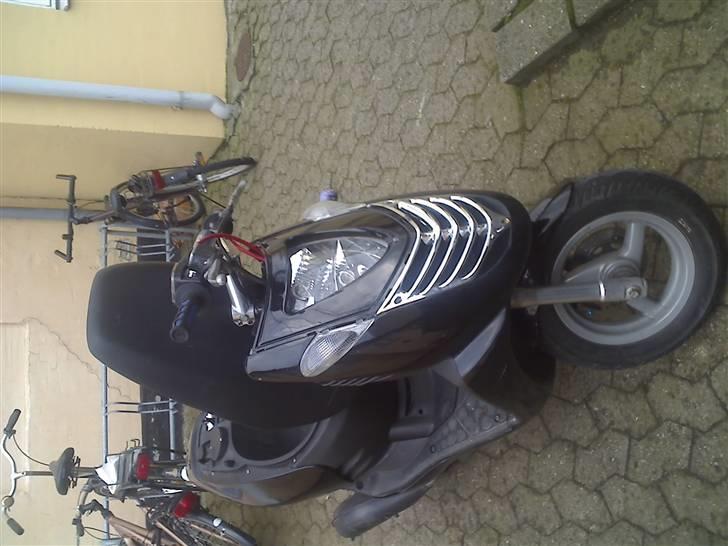 Aprilia sonic/SOLGT billede 9