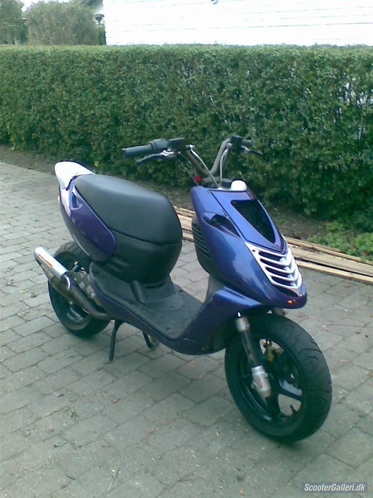 Aprilia sonic Aerox lc dd nakket billede 1