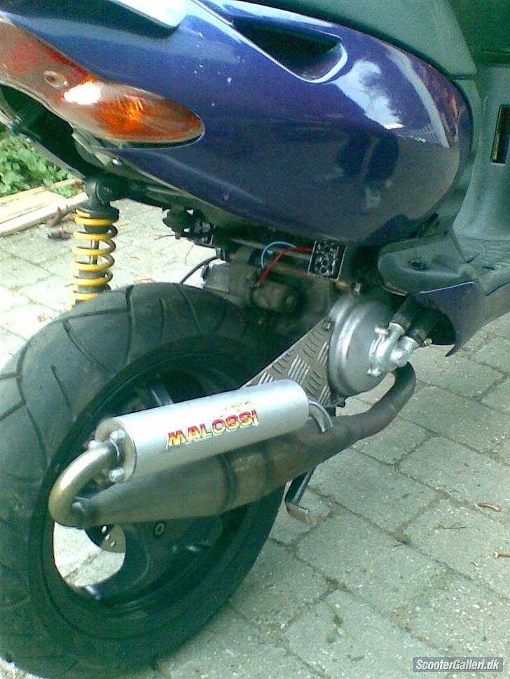 Aprilia sonic Aerox lc dd nakket billede 7