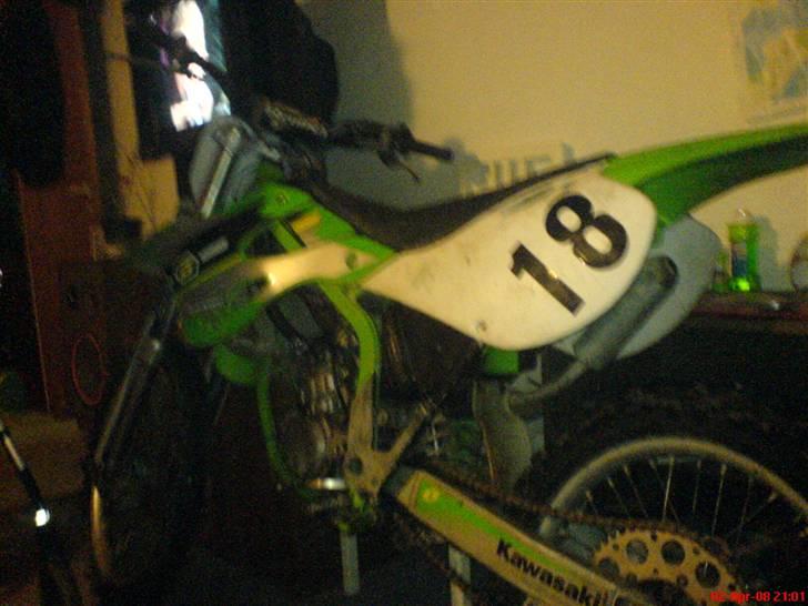 Kawasaki kx 125 s / 85 m lc solgt - tjaa det er så idag den 2 april og den er køreklar igen hehe billede 13
