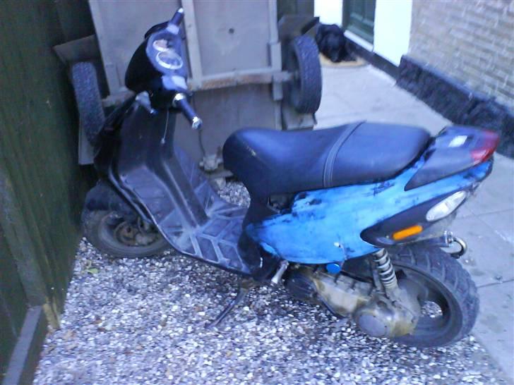 Piaggio NRG MC3 SOLGT - Som den står nu billede 5