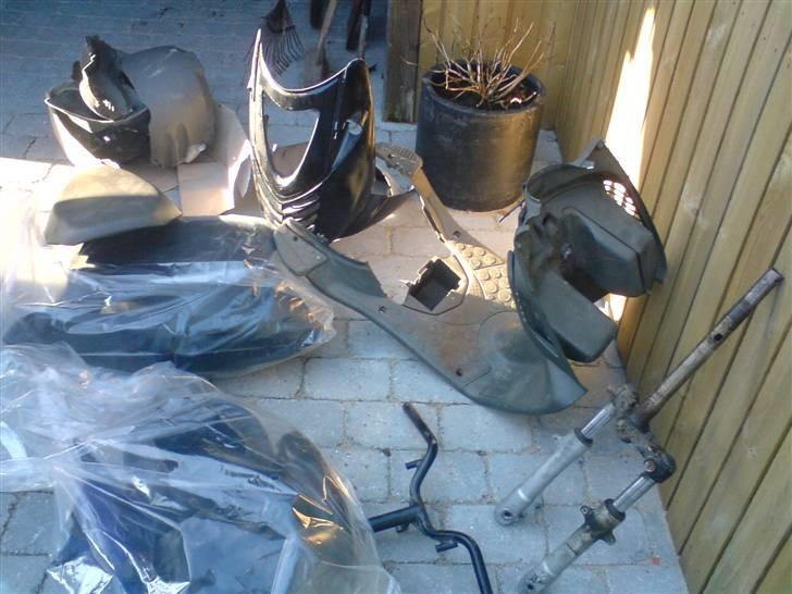 Aprilia Sonic *Byttet med Comet* - dele "tilsalg ! billede 10