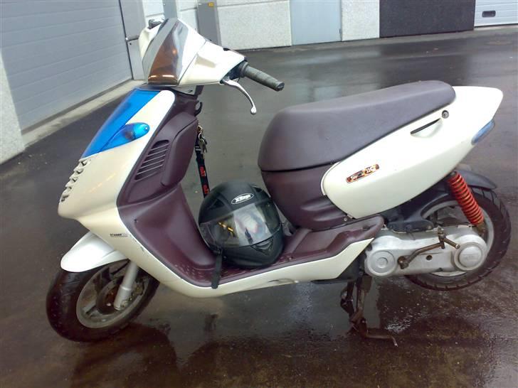 Aprilia Sonic **SOLGT** - Før den blev malet. billede 7