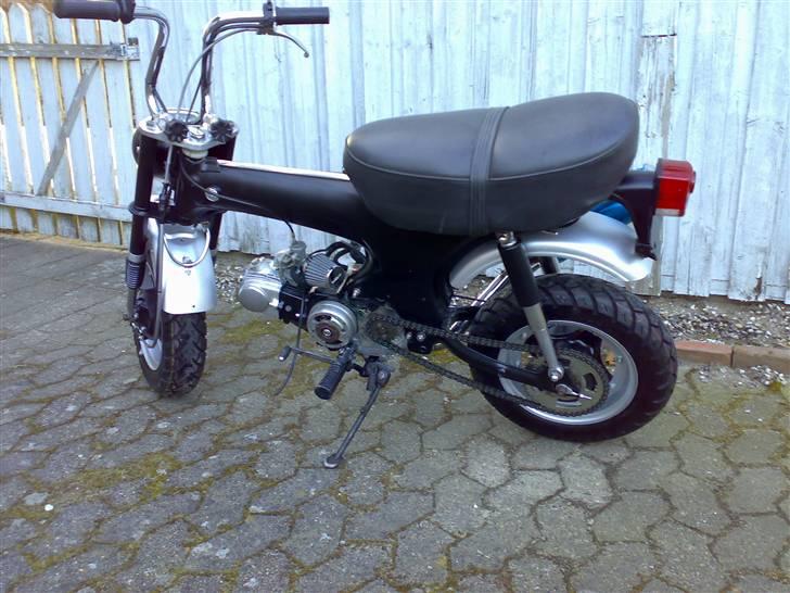 Honda dax a st50 billede 4