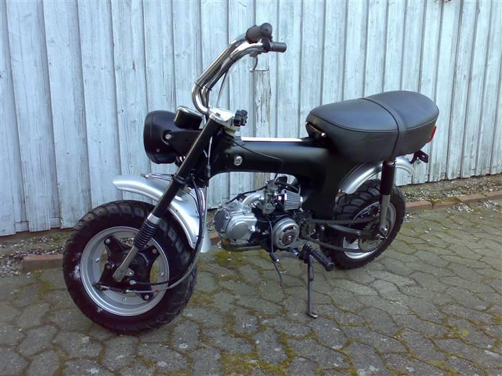 Honda dax a st50 billede 5