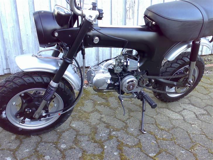 Honda dax a st50 billede 7