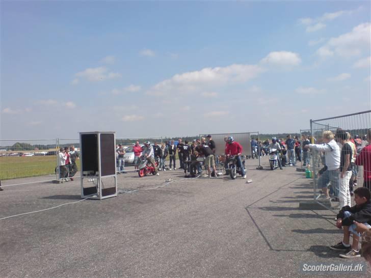 Yamaha jog Lc Solgt - Mark der holder klar til sprint:P billede 19