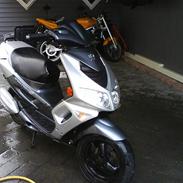 Peugeot Speedfight 2