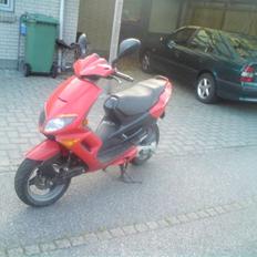 Peugeot Speedfight 1 SOLGT!