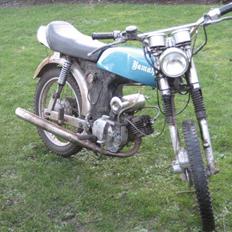 Yamaha 4 gear dx Projekt