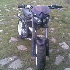 Suzuki street magic solgt