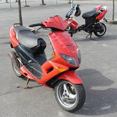 Peugeot Speedfight 1(SOLGT)