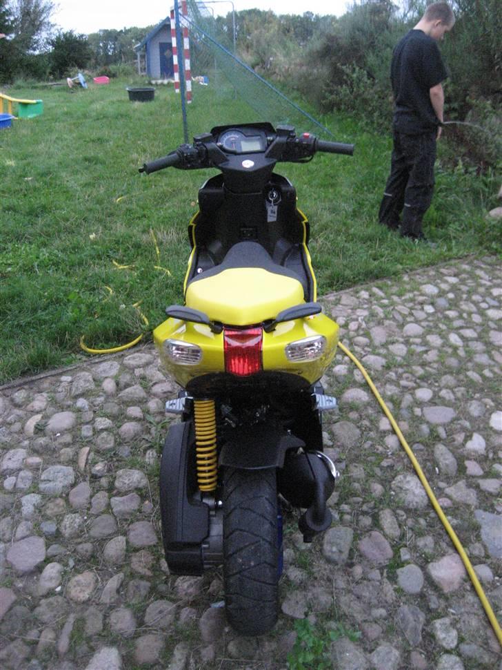 Aprilia sr R factory *stjålet* billede 17