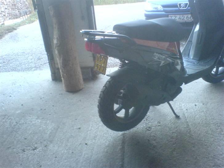 PGO Hot 50 -- SOLGT ! billede 4