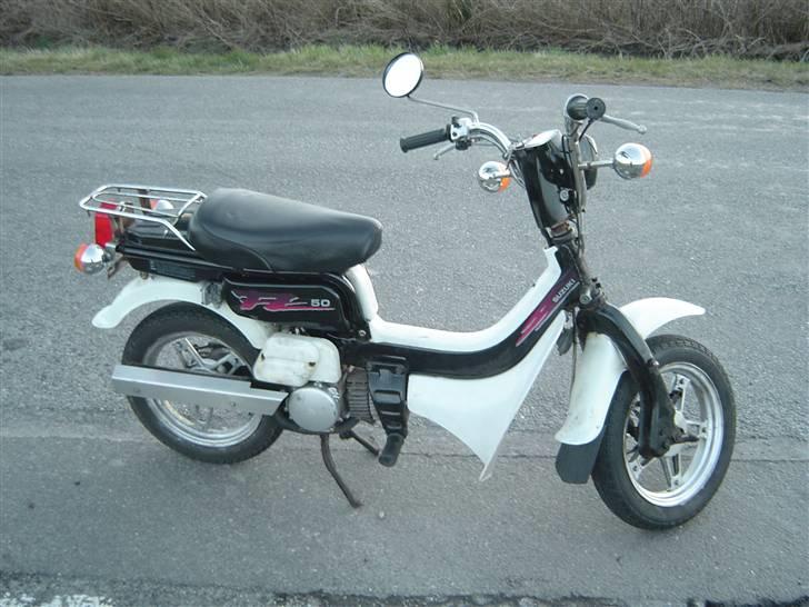 Suzuki FZ 50   [Solgt] billede 1