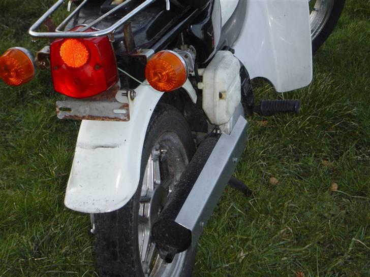 Suzuki FZ 50   [Solgt] billede 5