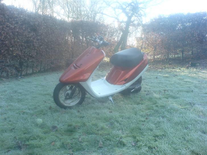 Yamaha Jog "Fisse lise" SOLGT - ude ved frank billede 1