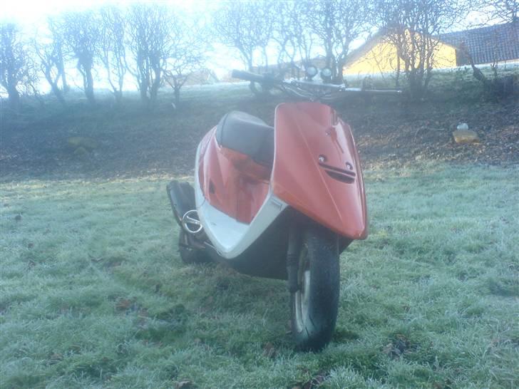 Yamaha Jog "Fisse lise" SOLGT billede 3