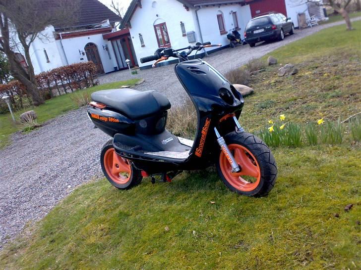 Yamaha Neos Orange Editon billede 1