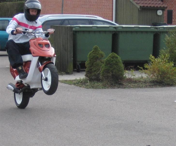 PGO Hot 70 billede 17