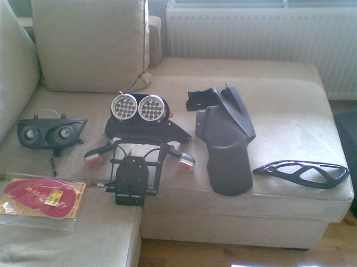 Aprilia sr 50 ditech solgt 30er - så kom posten med  mine nye dele :D billede 11