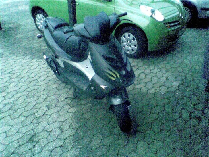 Aprilia sr 50 ditech solgt 30er - nice for lygte  billede 12