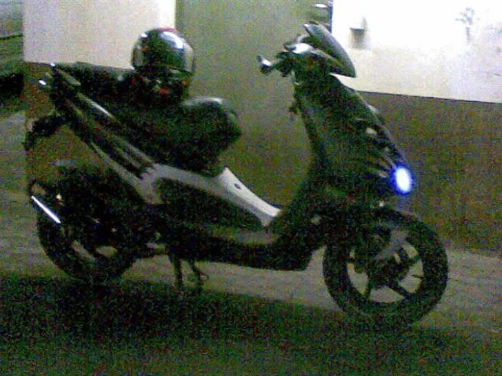 Aprilia sr 50 ditech solgt 30er - bedre billeder kommer i morgen  billede 14