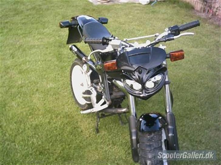 Suzuki street magic (solgt) billede 5