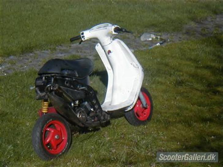 Piaggio zip billede 2