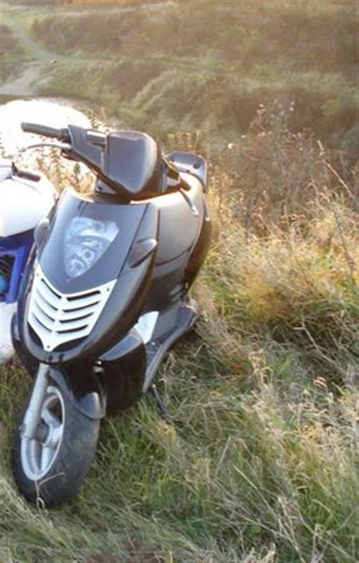 Aprilia Sonic SOLGT! billede 2