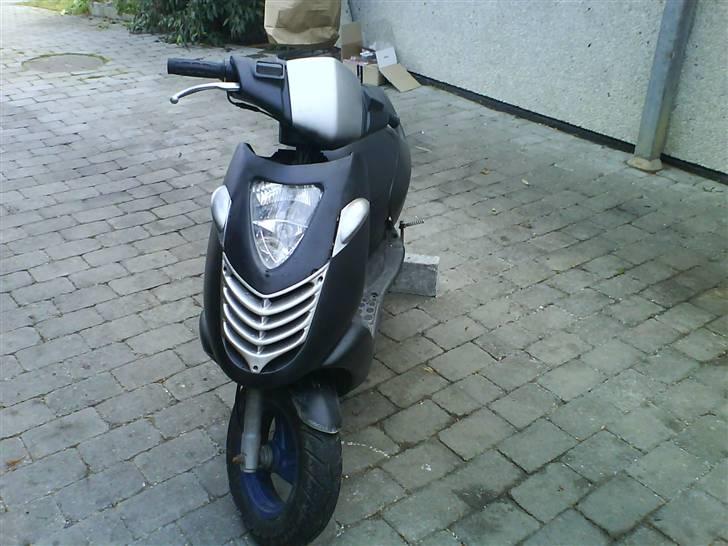 Aprilia Sonic *SOLGT* billede 1